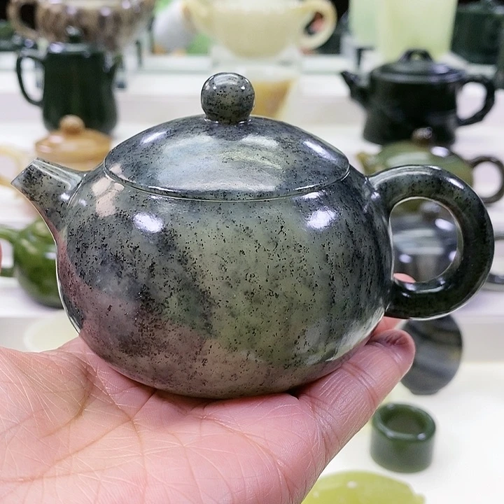未镶嵌和田玉挂件茶壶190m l