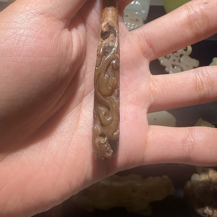 荣***威未镶嵌和田玉（糖玉）挂件