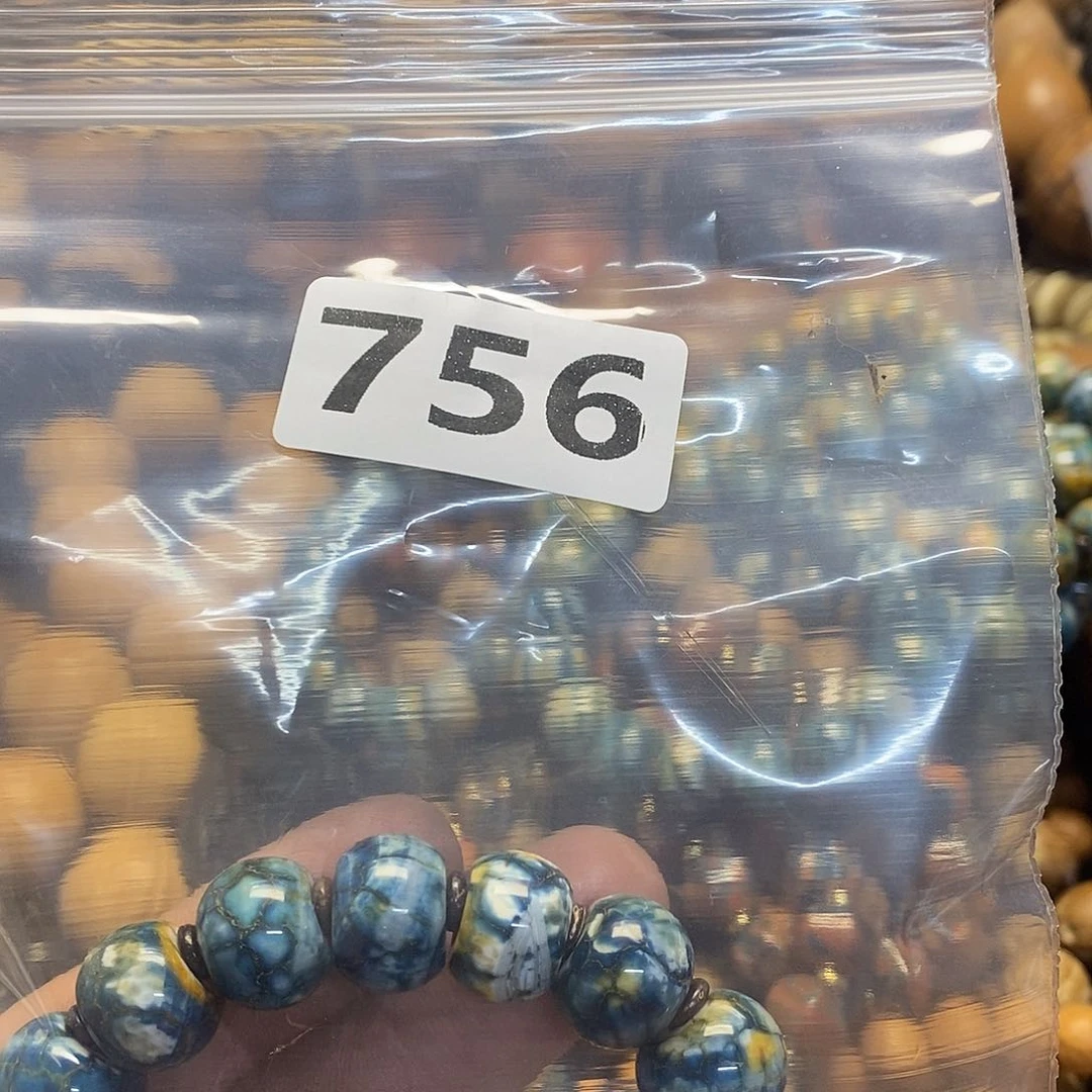 吊坠橄榄核小*猪