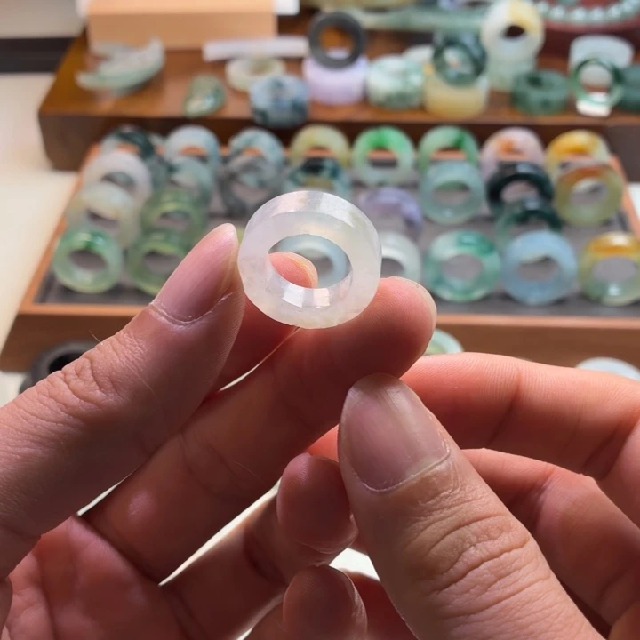 定制翡翠未镶嵌戒指6-10