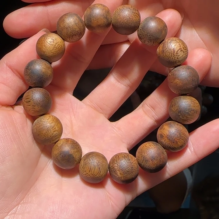 凌***生手串沉香透顶绿1.4手串17克+