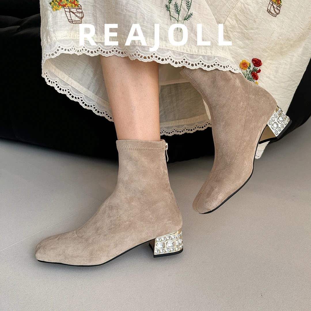 弹力靴子女款2025新款秋冬水钻粗跟显瘦瘦法式绝美巨好看时装短靴