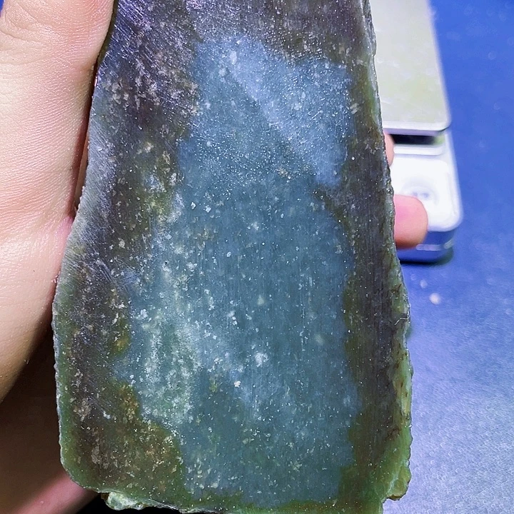 未镶嵌和田玉（糖玉）珠宝半成品
