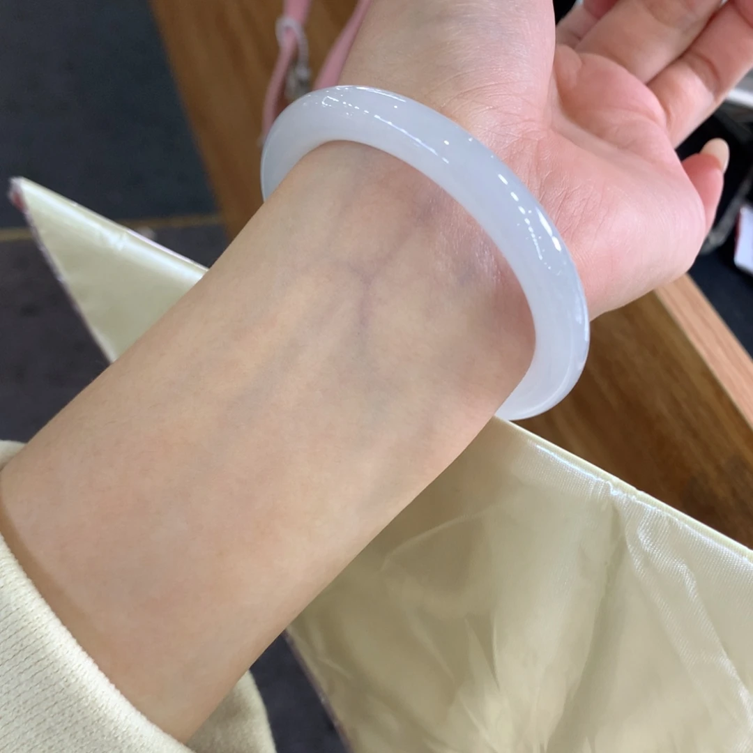 翡翠未镶嵌手镯天然Ａ货翡翠52/53冰清玉洁完美镯