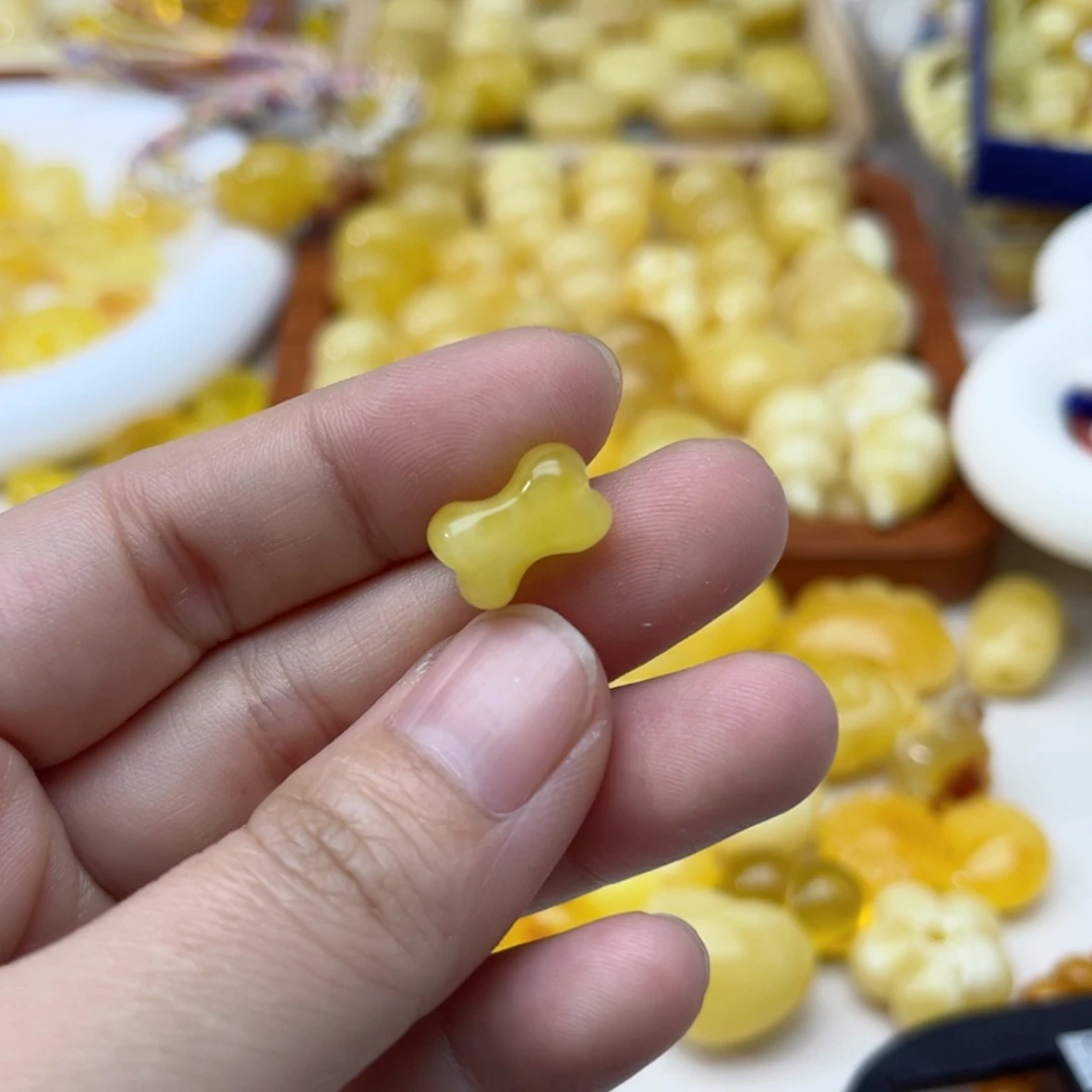 【闪购商品】未镶嵌蜜蜡裸石配饰