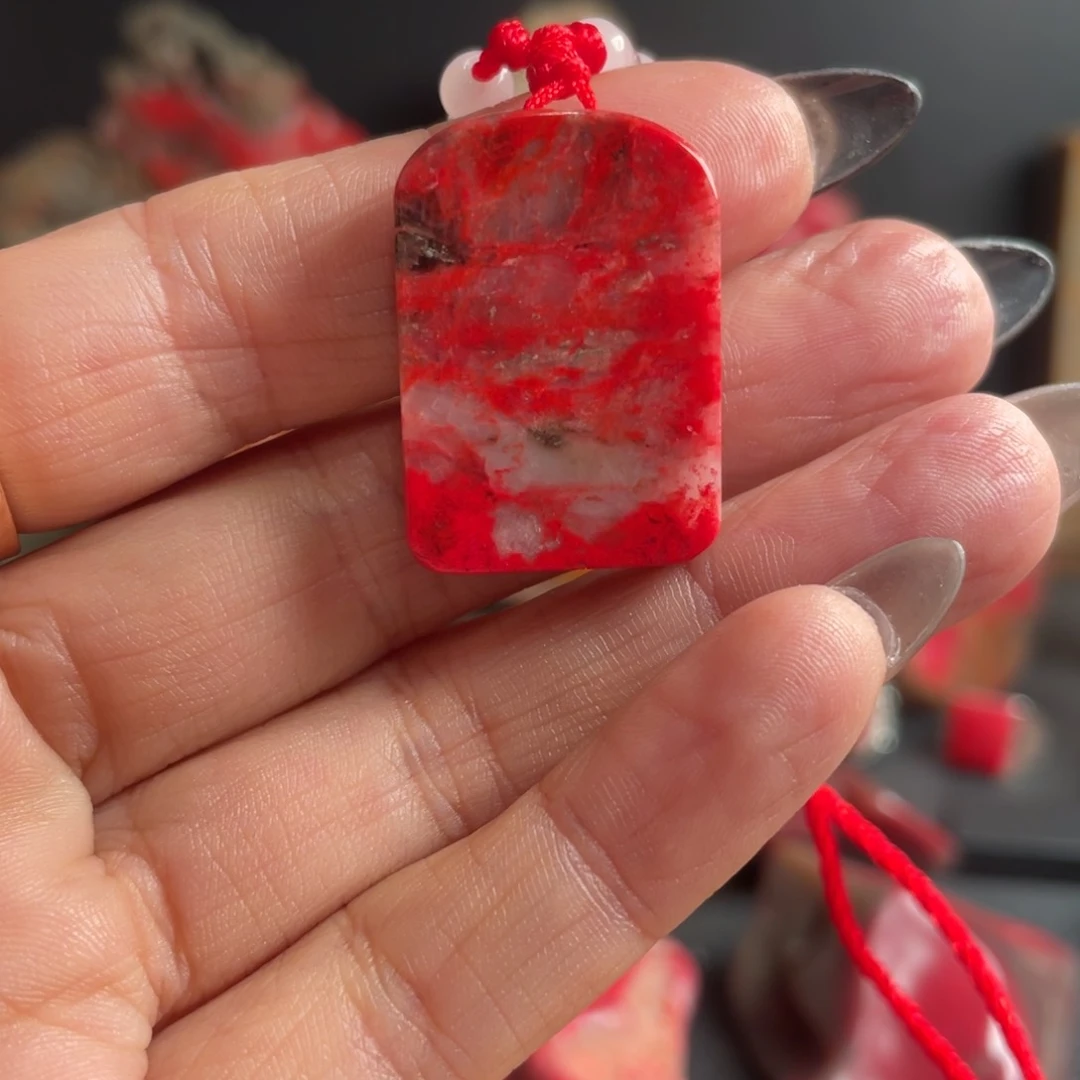 鸡血石大红袍鸡血石挂件