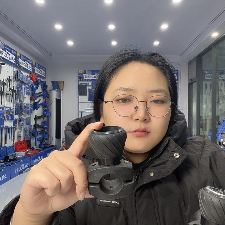 含轴承助力手球+6个螺丝