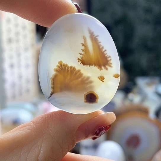 玛瑙/玉髓颈饰未镶嵌