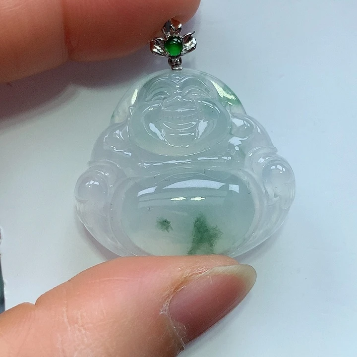 翡翠18K金镶嵌颈饰佛