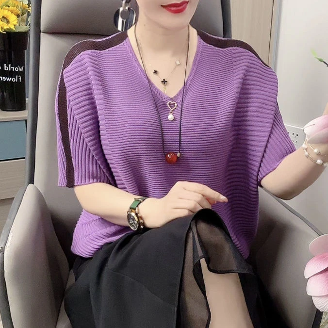 大码加宽蝙蝠袖冰丝针织衫2025新款时尚胖妈妈薄款毛衣女装衣服