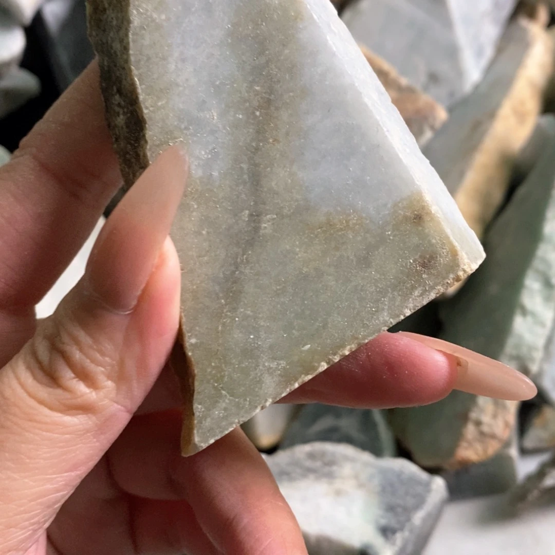 颈饰未镶嵌翡翠天然翡翠