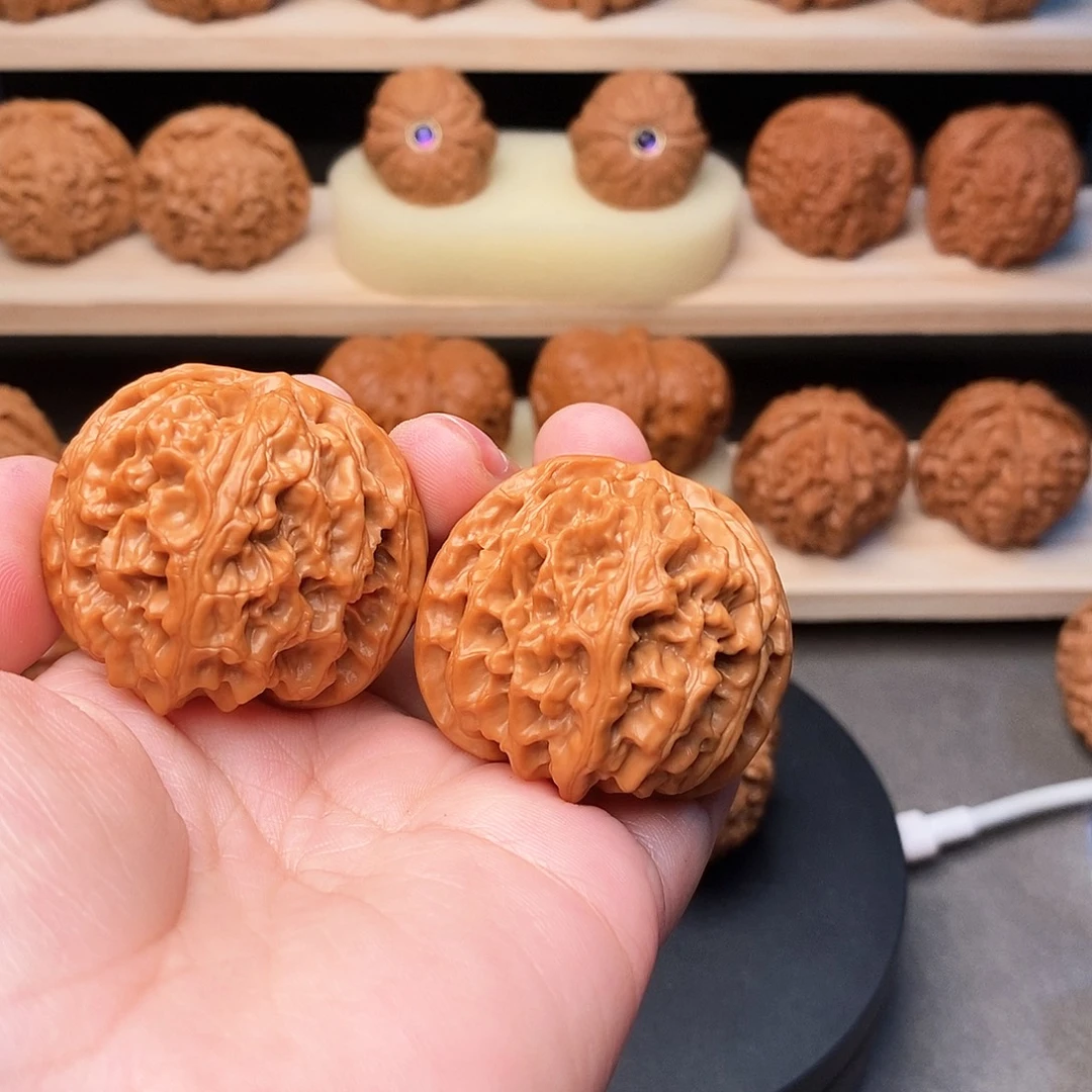 文玩核桃吊坠35号苹果园40