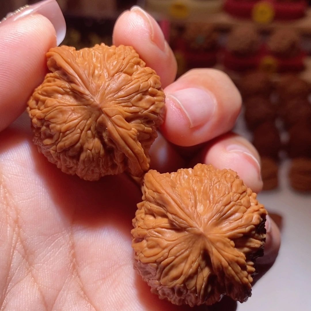 文玩核桃把件全品36尺磨盘