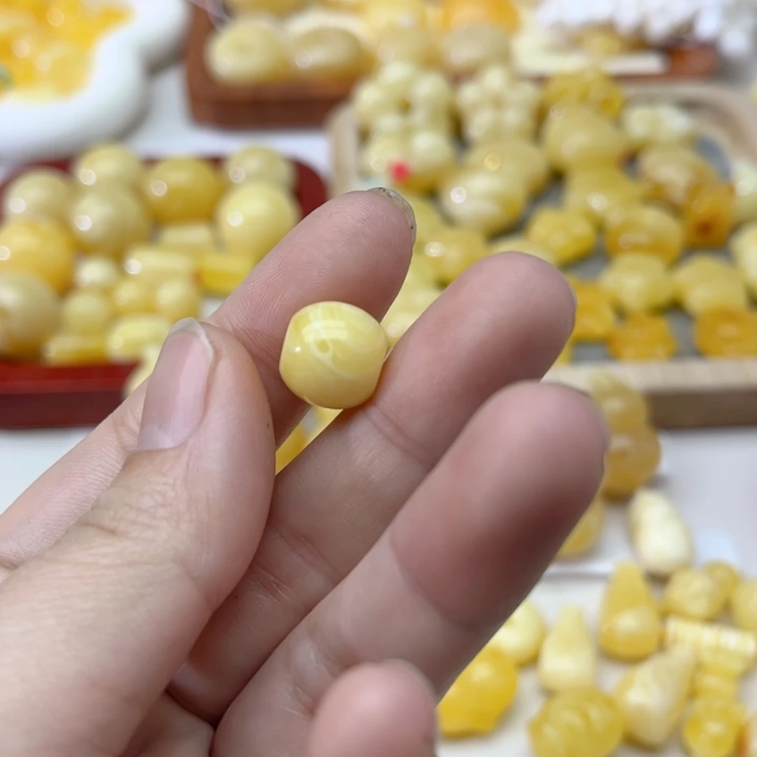 【闪购商品】未镶嵌蜜蜡裸石配饰
