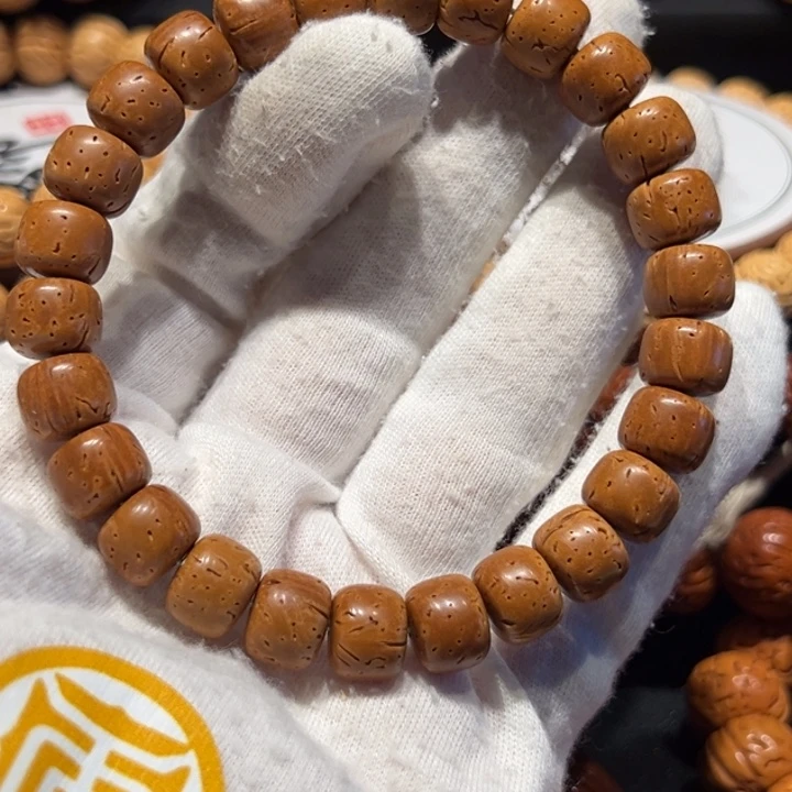 Y***e桃核手串光珠10.8尺寸