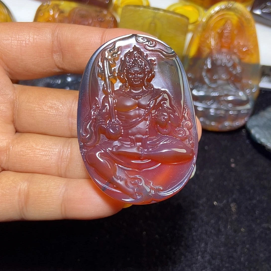 琥珀未镶嵌颈饰缅甸天然琥珀吊坠