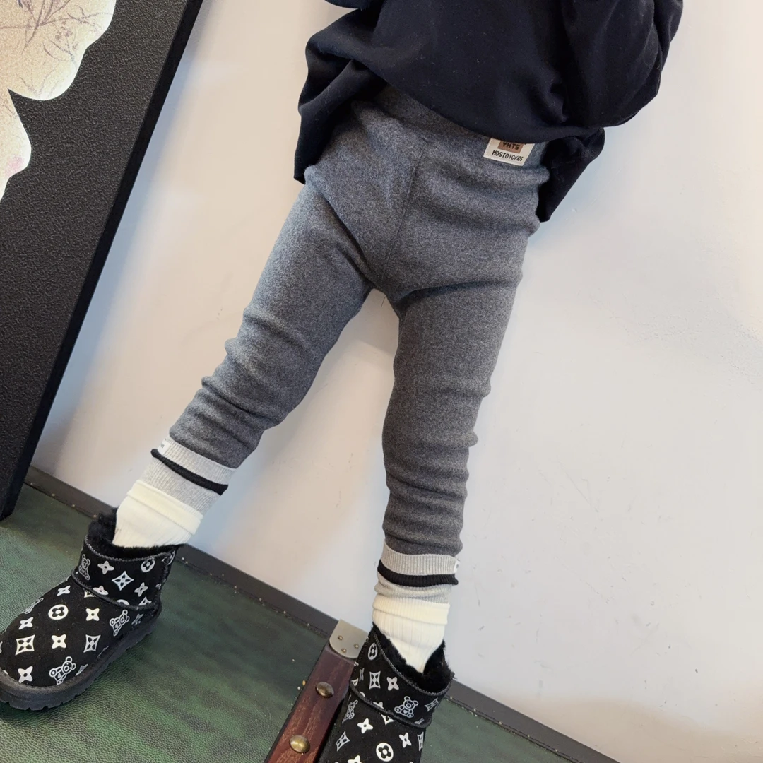 濮六六童装 男女童韩版百搭款加绒烟灰色打底长裤