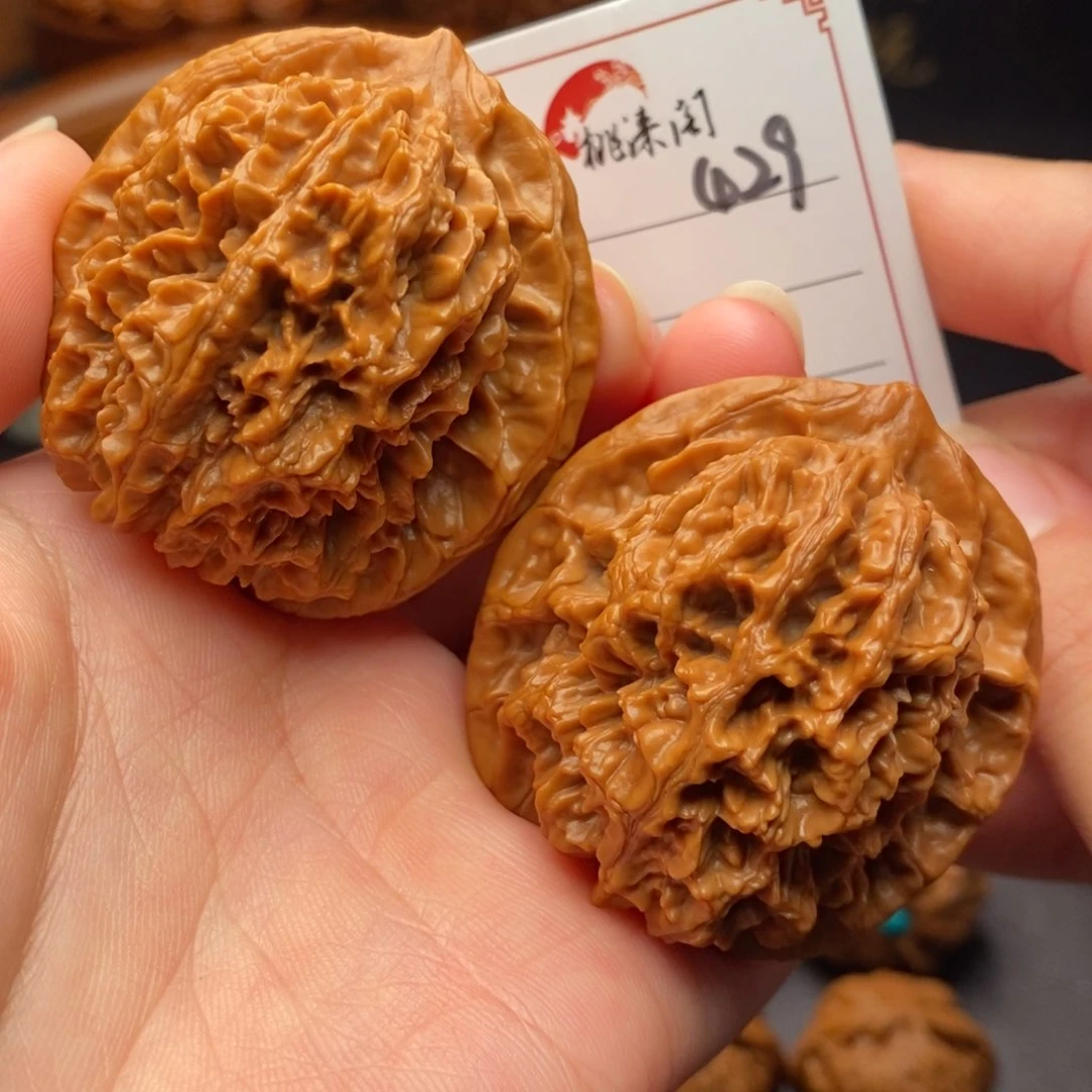 文玩核桃把件429号46全品大刺