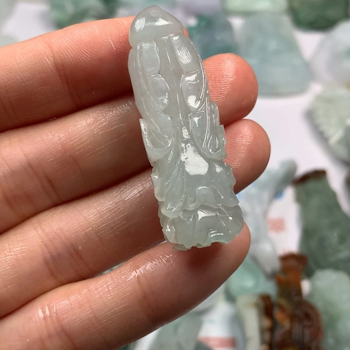 定制翡翠未镶嵌翡翠