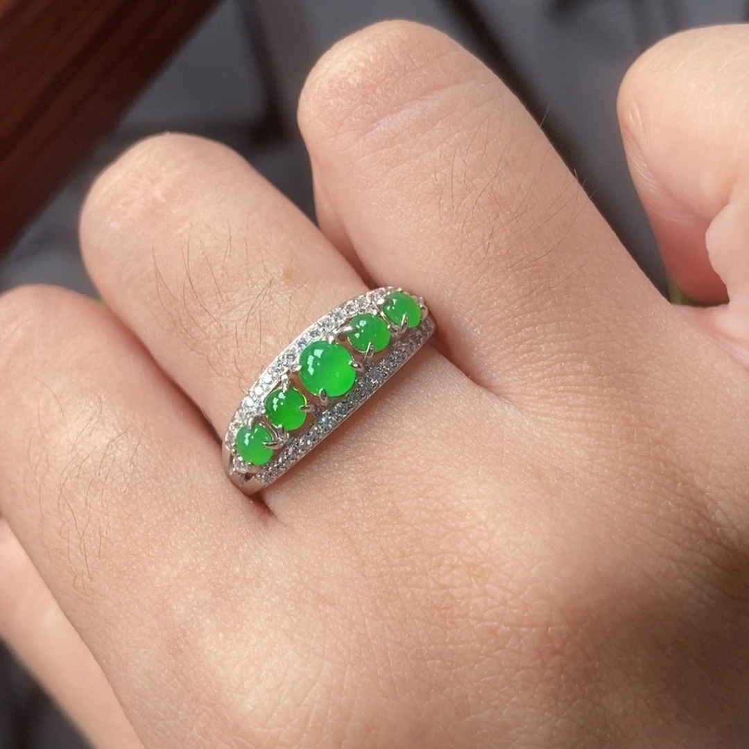 翡翠戒指银S925镶嵌纯天然缅甸翡翠A货戒指