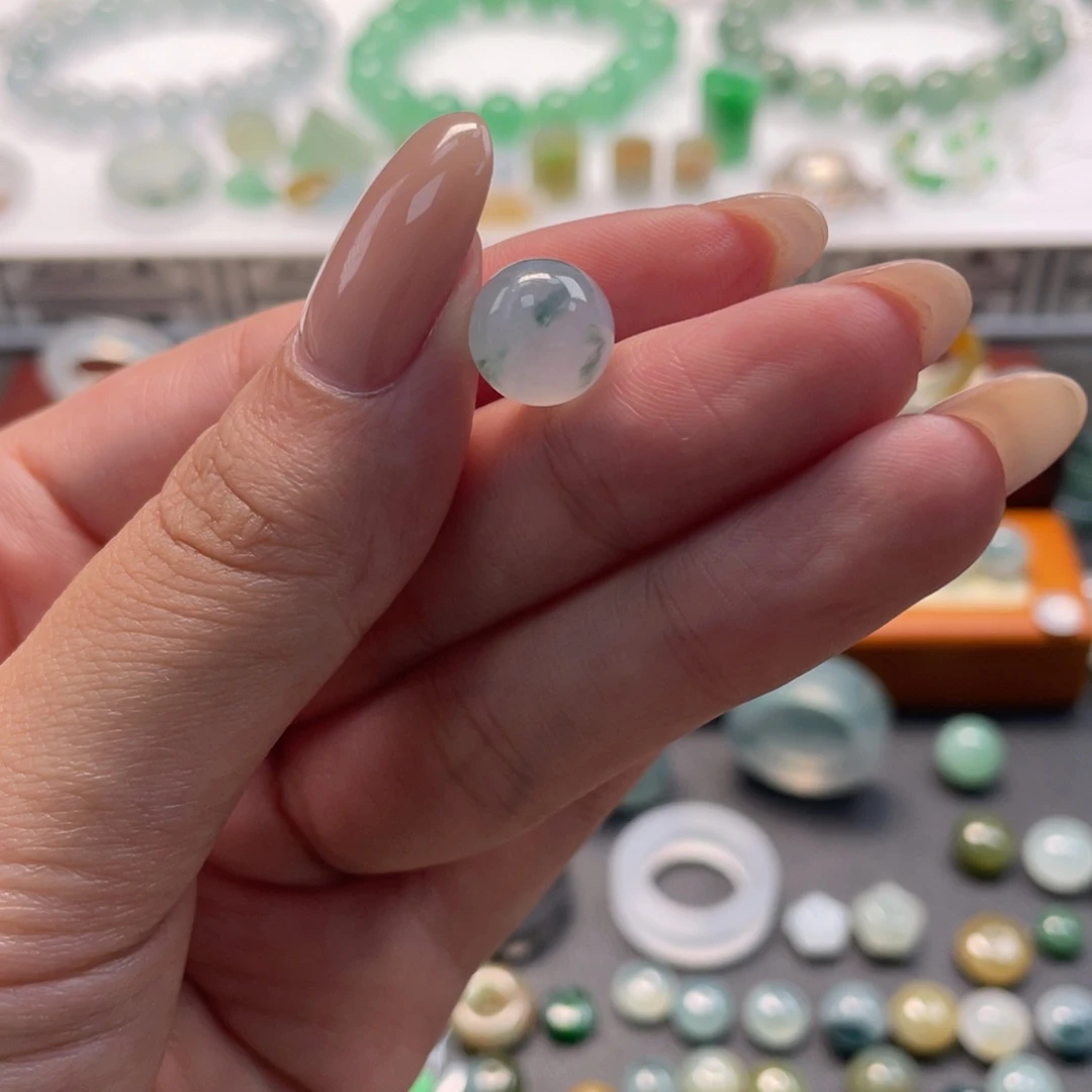 翡翠散珠天然缅料a货卡10单珠冰飘花