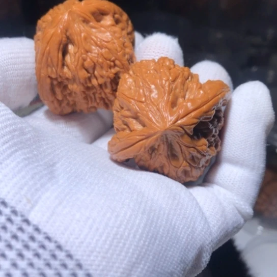 文玩核桃吊坠雾**花虎头王