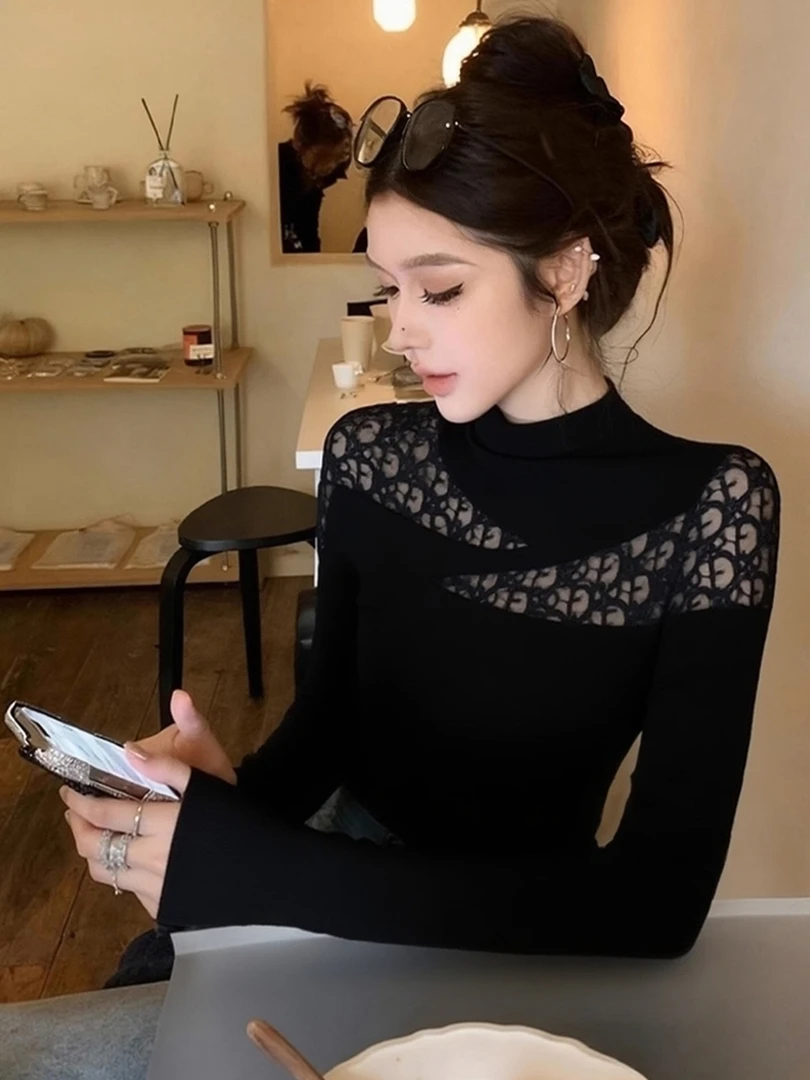 黑色上衣2025冬季新款小众不撞款独特超好看气质名媛修身打底上衣