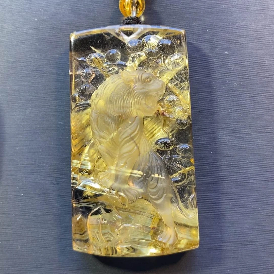 颈饰未镶嵌水晶钛晶上山虎吊坠