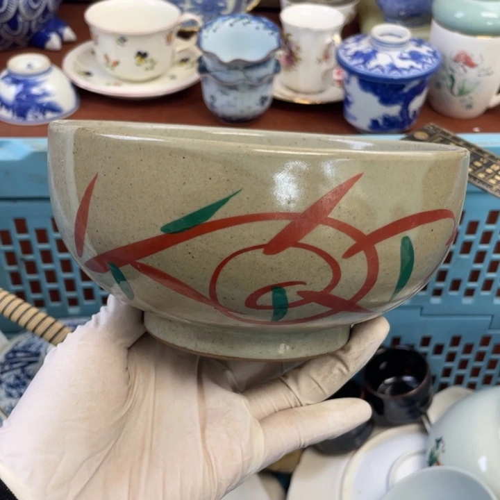 他家瓷器真美…开播了