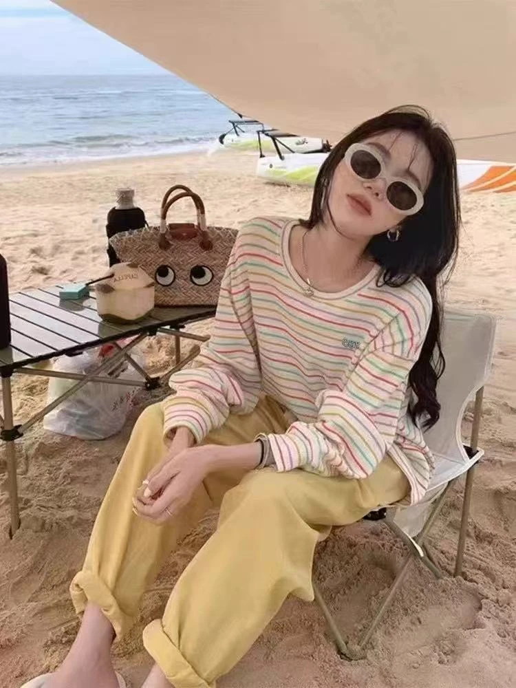 【9593】春季新款彩虹条纹时尚休闲显瘦打底衫T恤