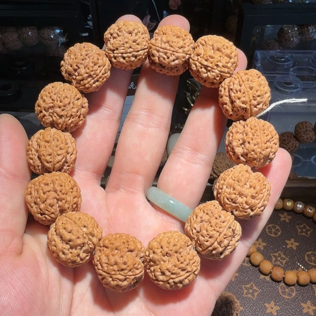 金刚菩提手串四瓣蜂王21尺