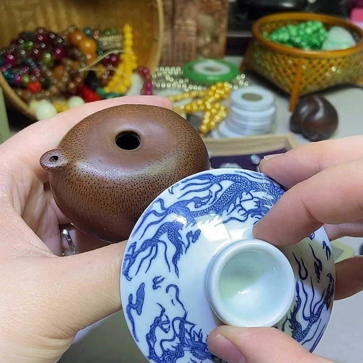 瓷片不哈哈哈哈就哈哈哈哈就