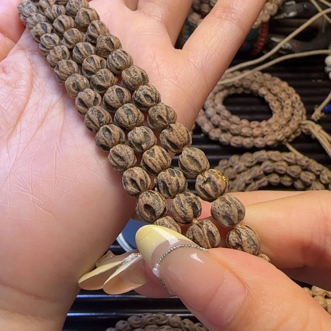 小***宇柏香籽/百香籽吊坠