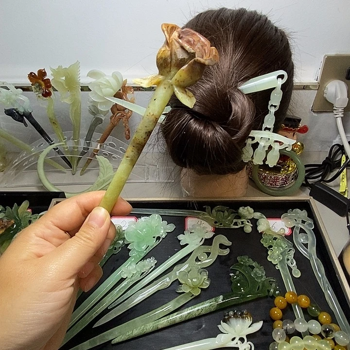 岫玉未镶嵌岫玉发簪花玉蝴蝶