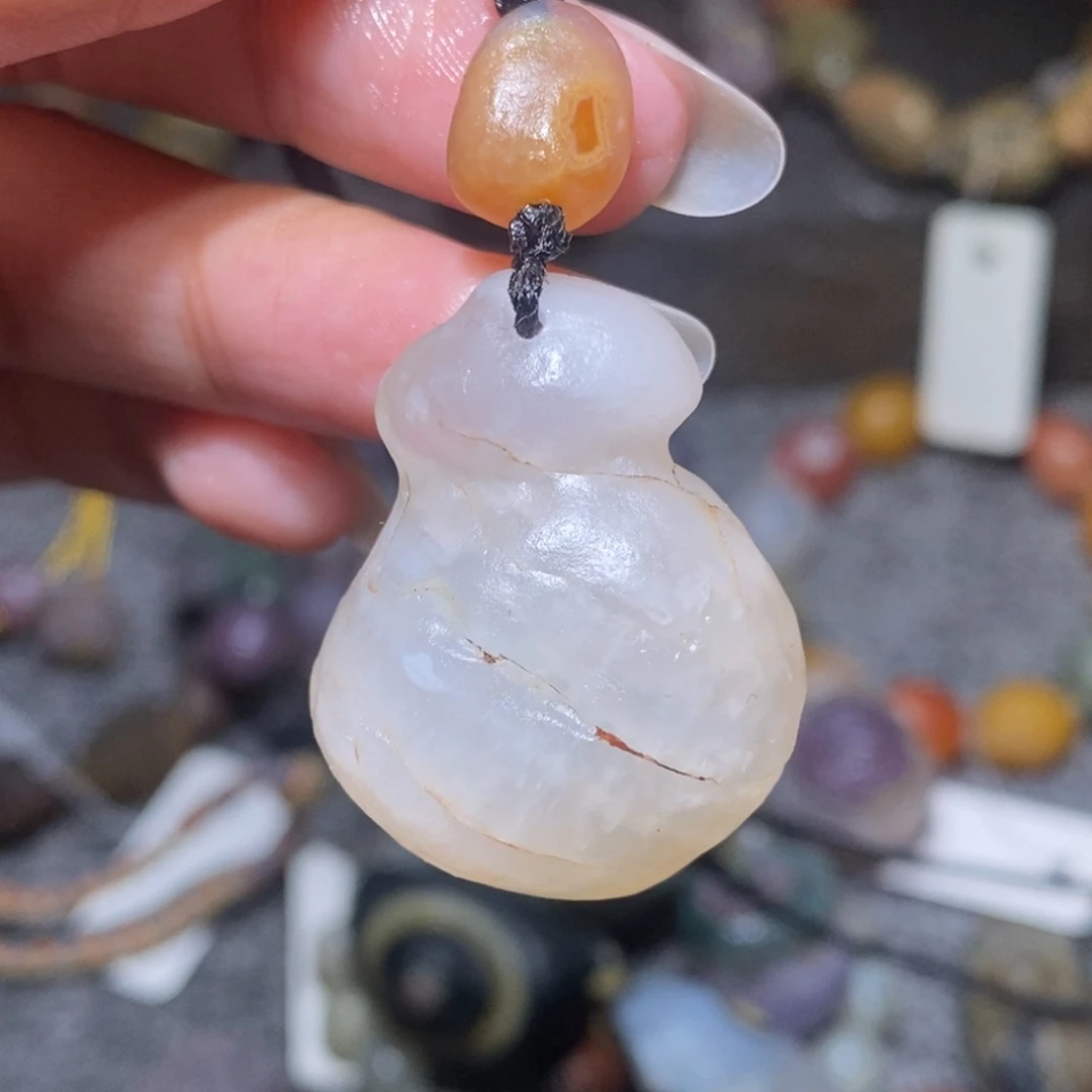 未镶嵌玛瑙/玉髓珠宝半成品