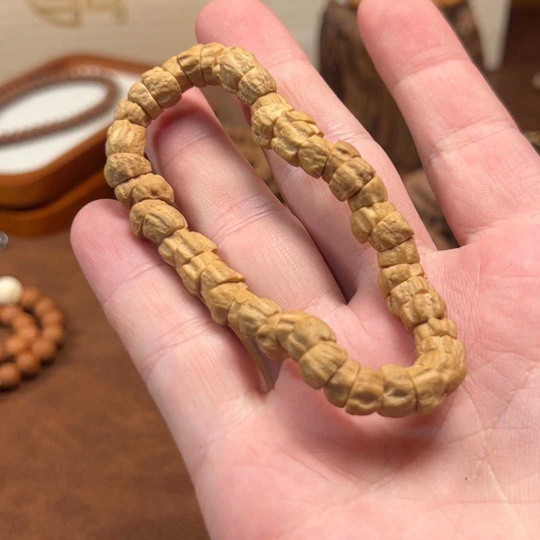 金刚菩提吊坠百香籽大肠