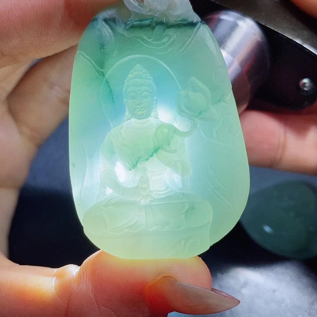 未镶嵌定制翡翠翡翠