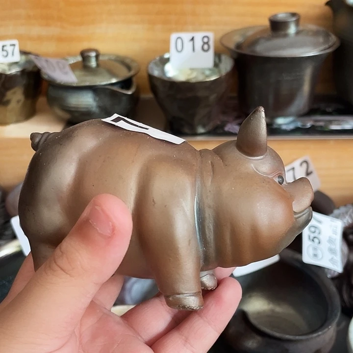 茶杯紫泥吞吞吐吐