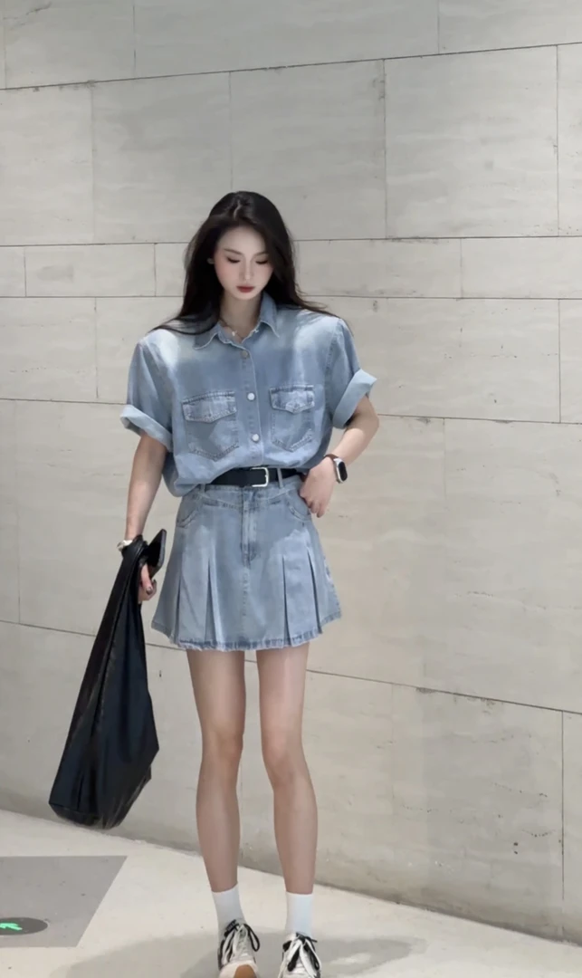 2025春季新款韩版时尚百搭显瘦牛仔衬衫+高腰半身裙套装