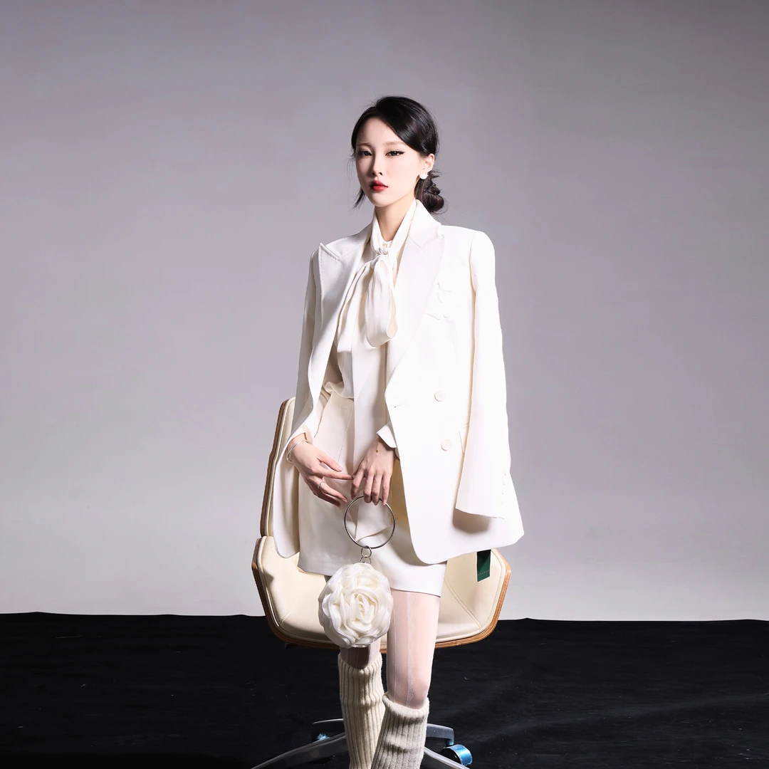 RMC【定格】2025宽松休闲松弛感通勤精致高级感羊毛西装外套22080