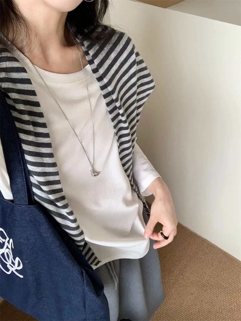 秋季新款百搭休闲风长袖T恤条纹披肩三件套