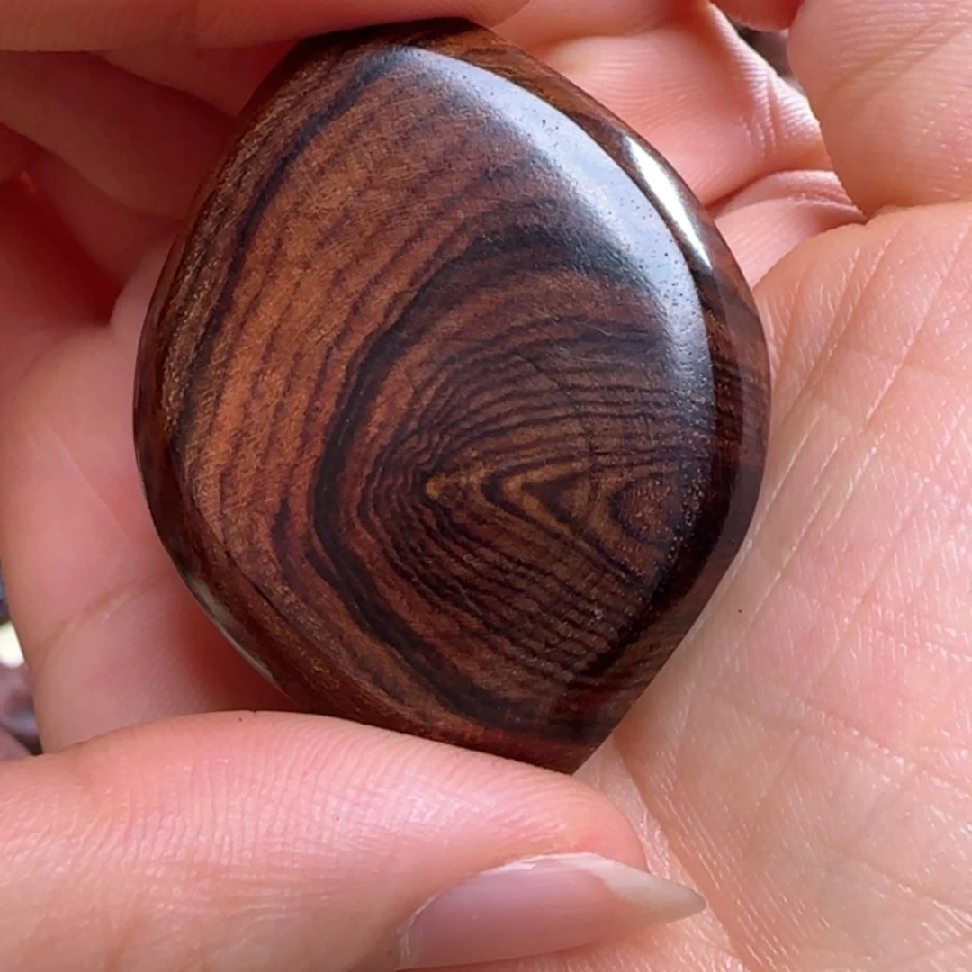 【闪购商品】黄花梨/降香黄檀把件随型 手把件