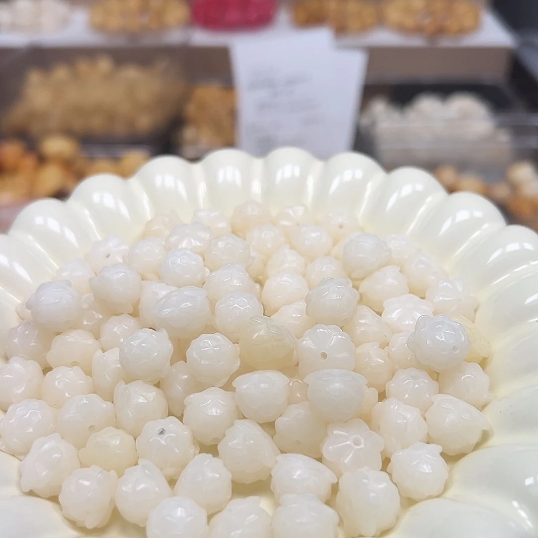 菩提根/象牙果手串卡12白色睡莲23颗