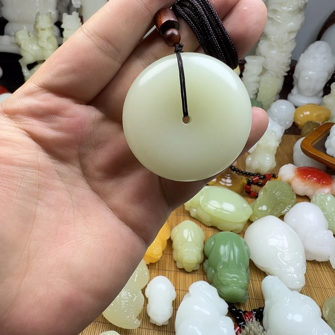 石材青海手工雕刻平安扣