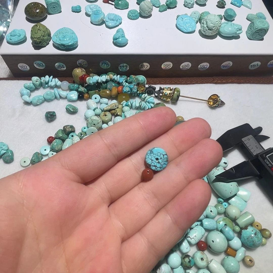 R***t南红玛瑙未镶嵌珠宝奇石