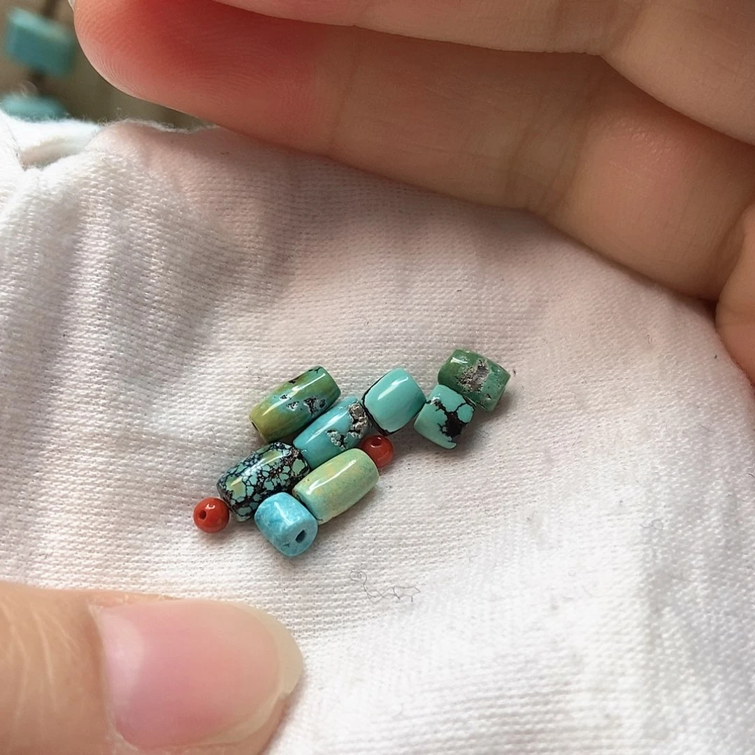 南红玛瑙未镶嵌珠宝奇石