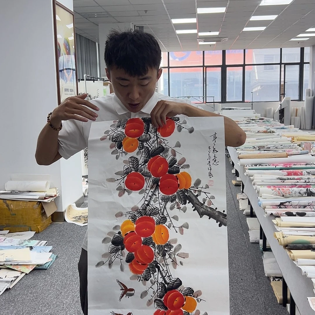 国画卖字画的小男孩