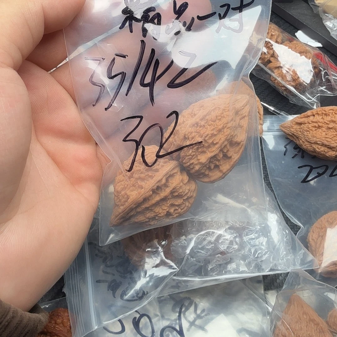 吊坠桃核福利塔尖核桃302