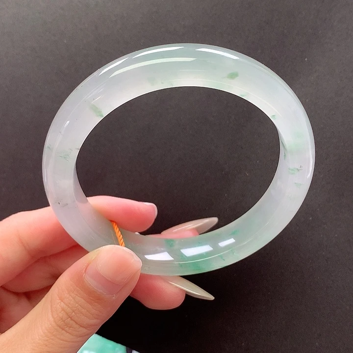 未镶嵌手镯石英质玉胡*豆