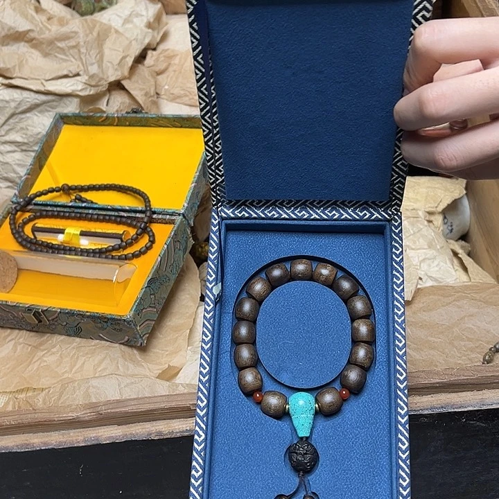 大叶紫檀（黑酸枝木类）